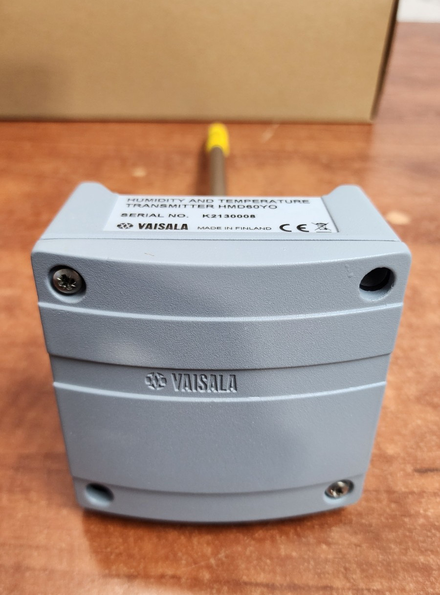 VAISALA HMD60YO HUMIDITY & TEMPERATURE TRANSMITTER NOS *PI