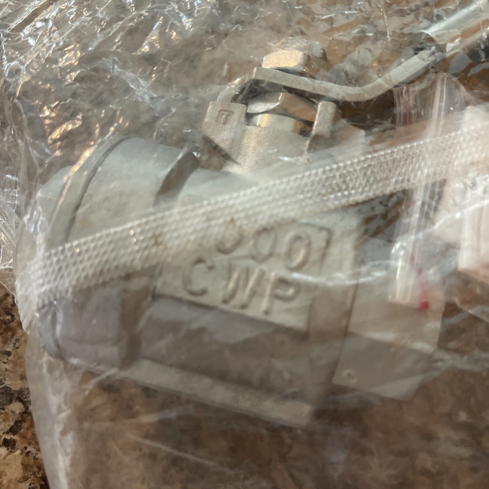 NEW In Original Package Jamesbury 3/4″ SS BALL VALVE CF8M 1000-CWP 6F3600TTB