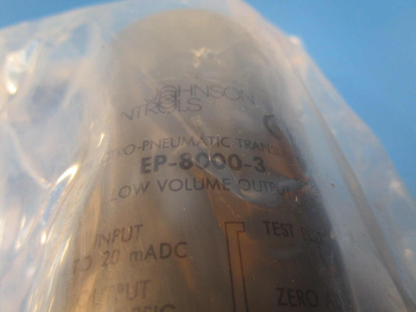 JOHNSON CONTROL EP8000-3, Electro-Pneumatic Transducer, Low Volume, Non-Relay