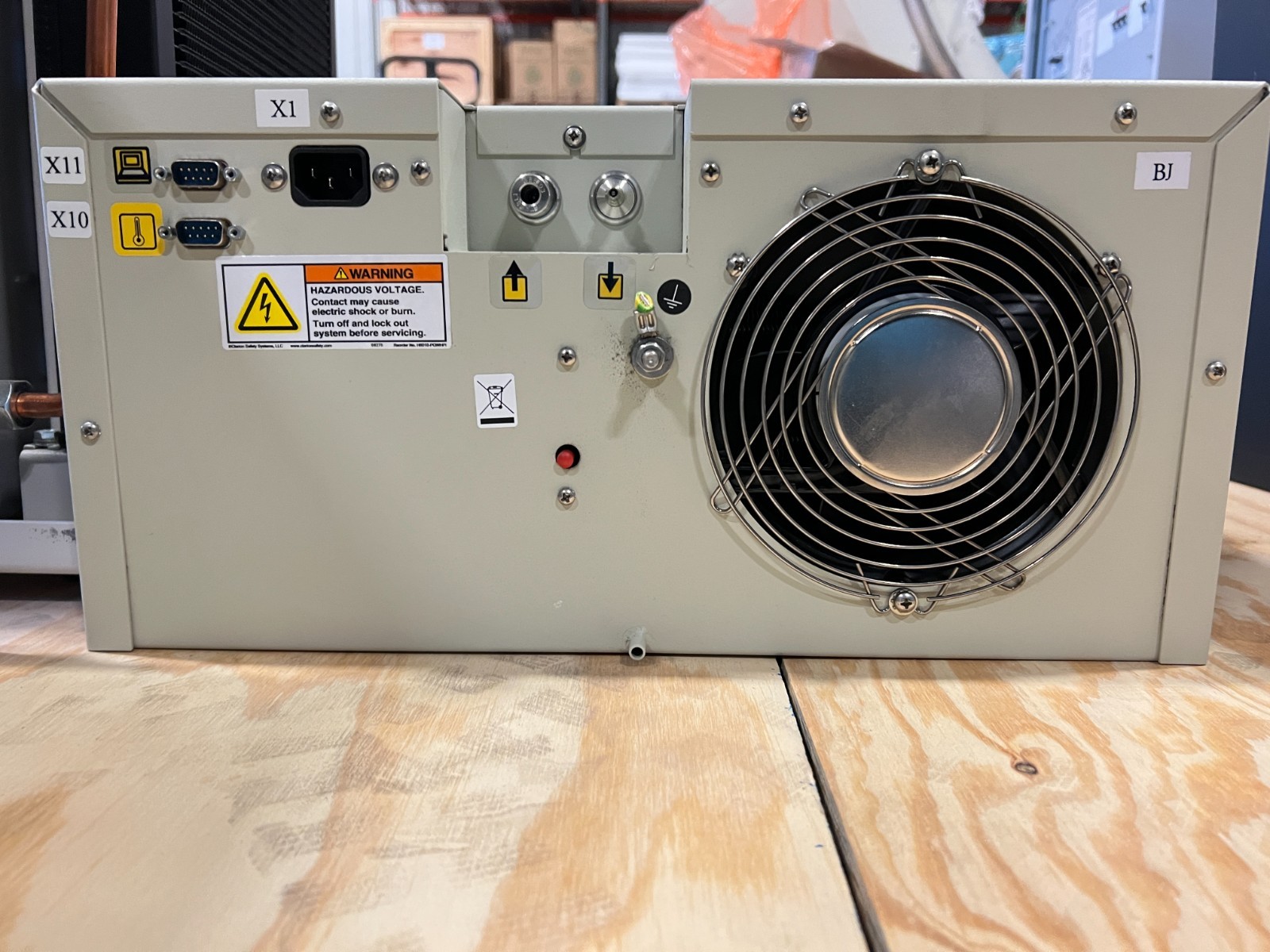 PHILIPS FD10/FD20 Allura FD CHILLER Neslab KMC 200 Cath Lab , P/N 989600186421