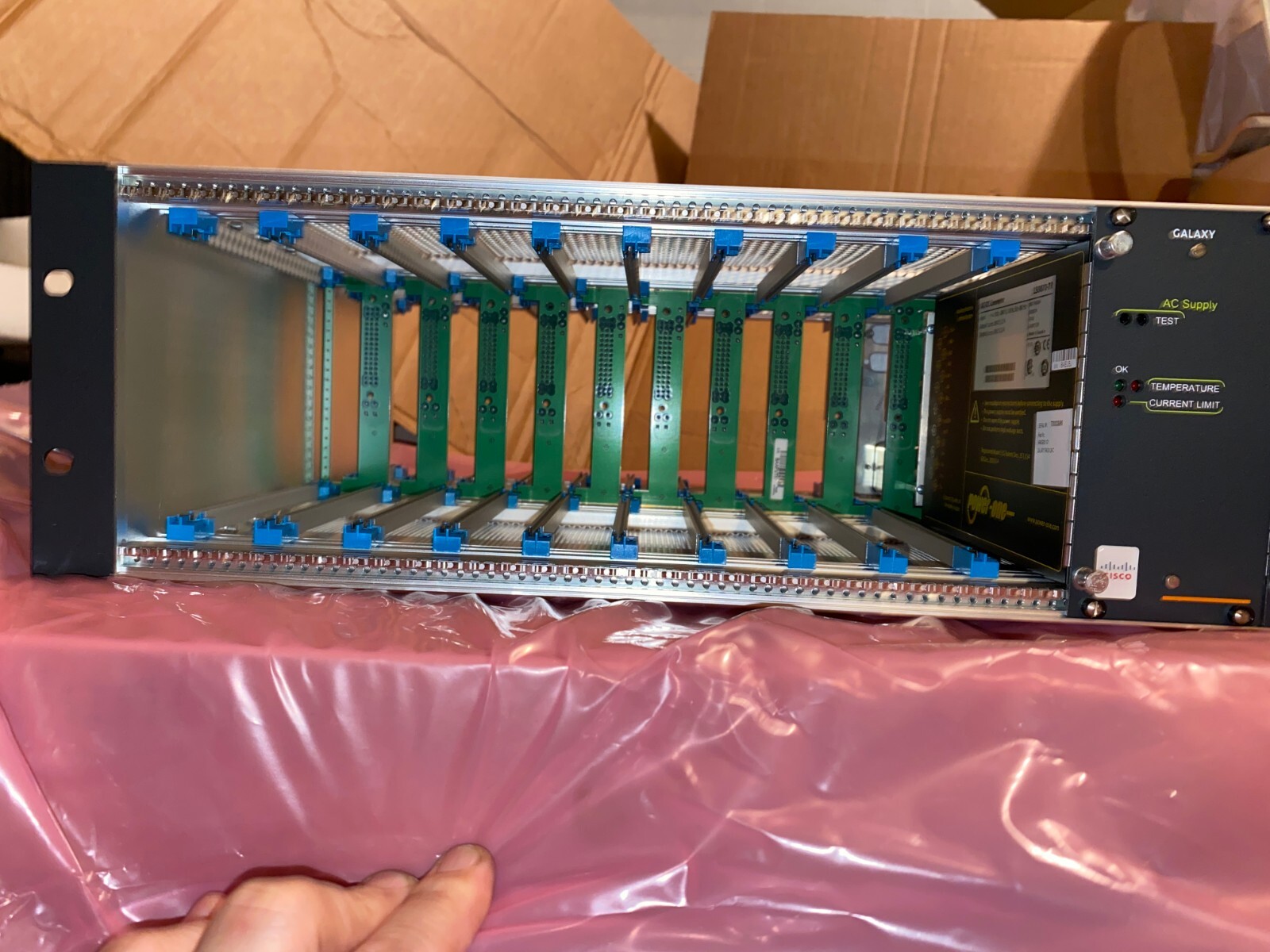 Cisco Scientific Atlanta Galaxy Modular Rack w/ 2 AC-DC Converter Power-One 24V