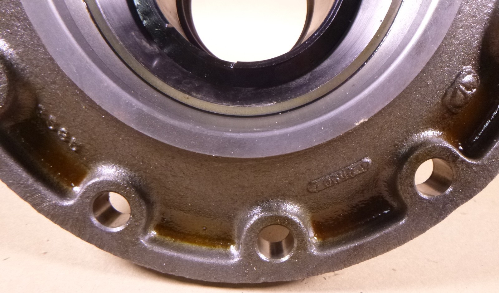 M939A2 5-TON Rear Left Hand Wheel Hub , A1-333-Z-3536 , 2530-01-283-9694