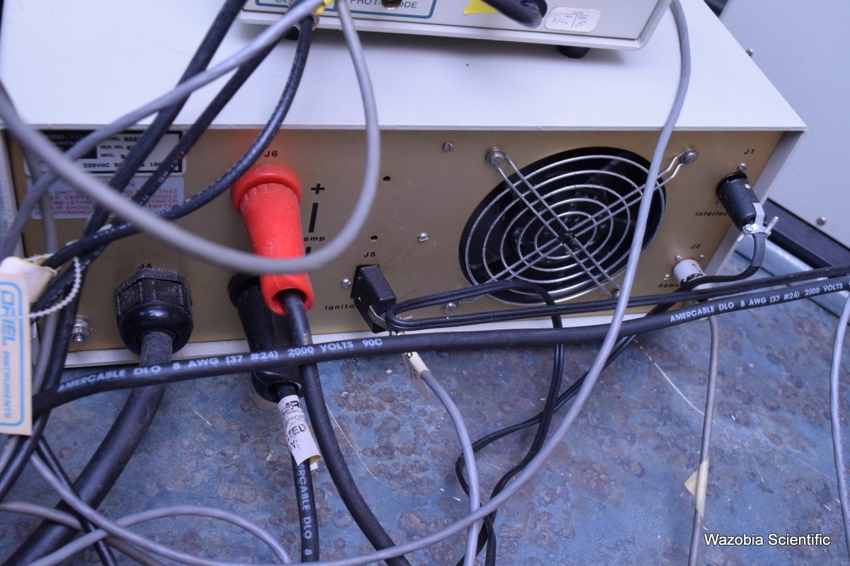 NEWPORT ORIEL SOLAR SIMULATOR 68820 81292 UNIVERSAL POWER SUPPLY 400-1000