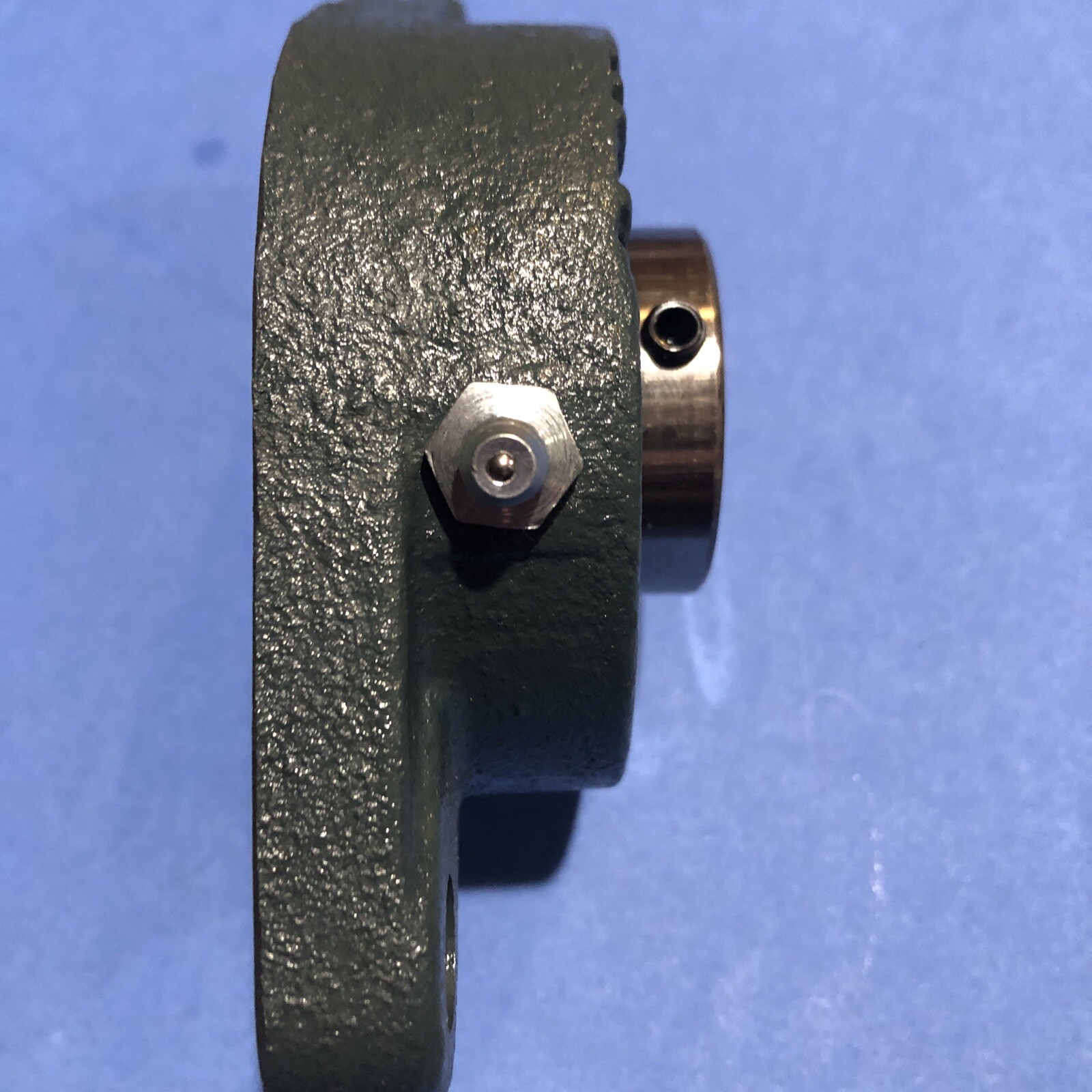 AMI Bearing UCFLX05-16 – 1″ MEDIUM SET SCREW 2-BOLT FLANGE NEW