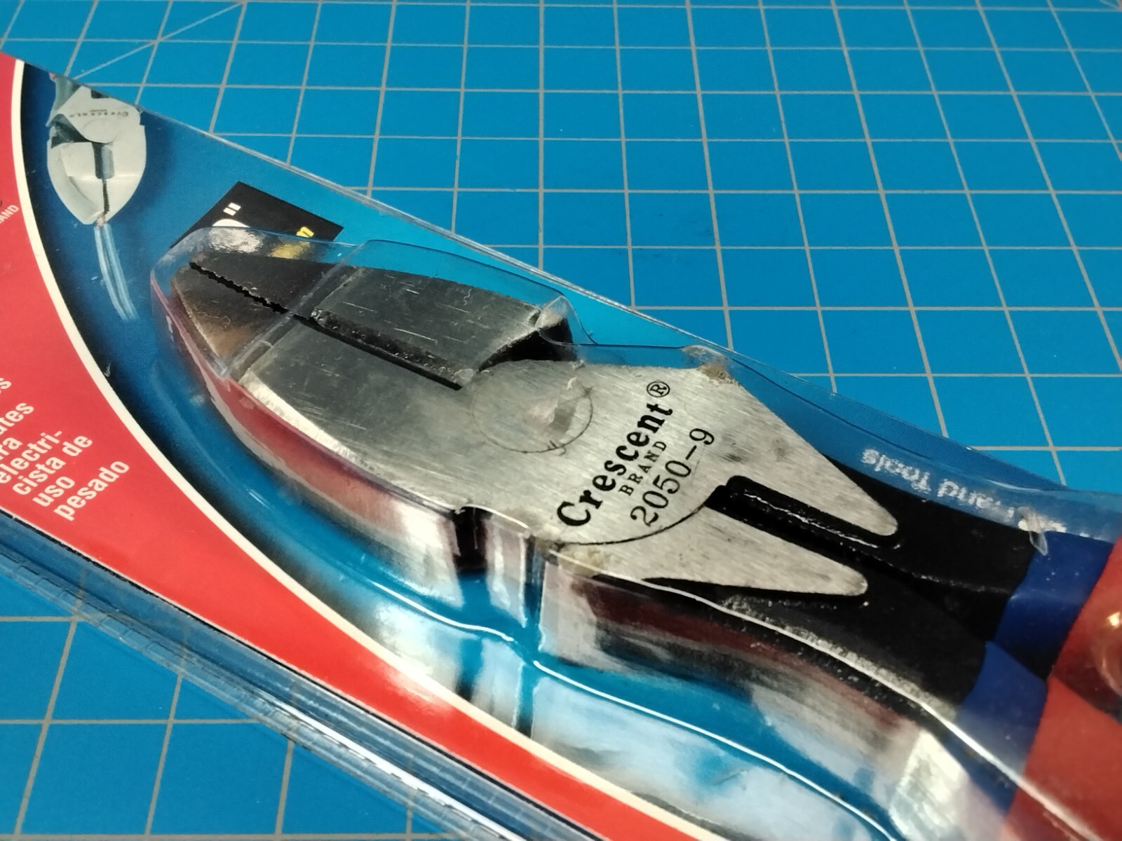 Crescent 2050-9 Lineman’s Pliers 9 In. High Leverage 20509CVSMLN