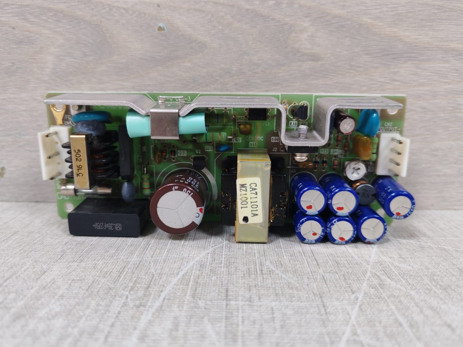 DENSEI-LAMBDA 94V-0 CEM-3 POWER SUPPLY