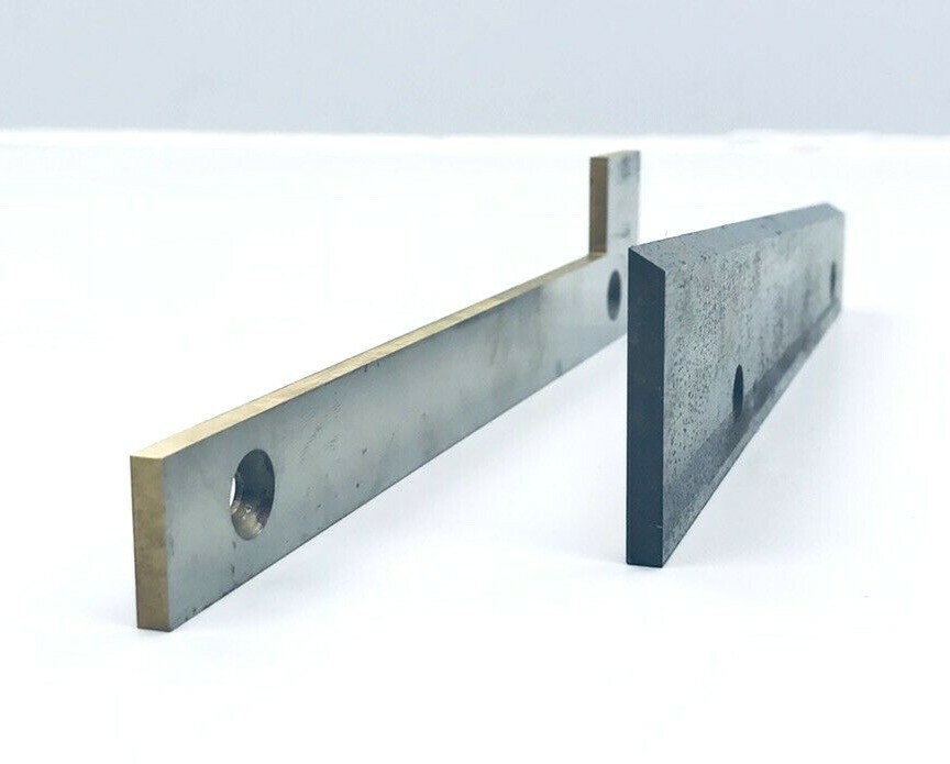 UNUSED AZCO CORP GO160D GUILLOTINE KNIFE SET