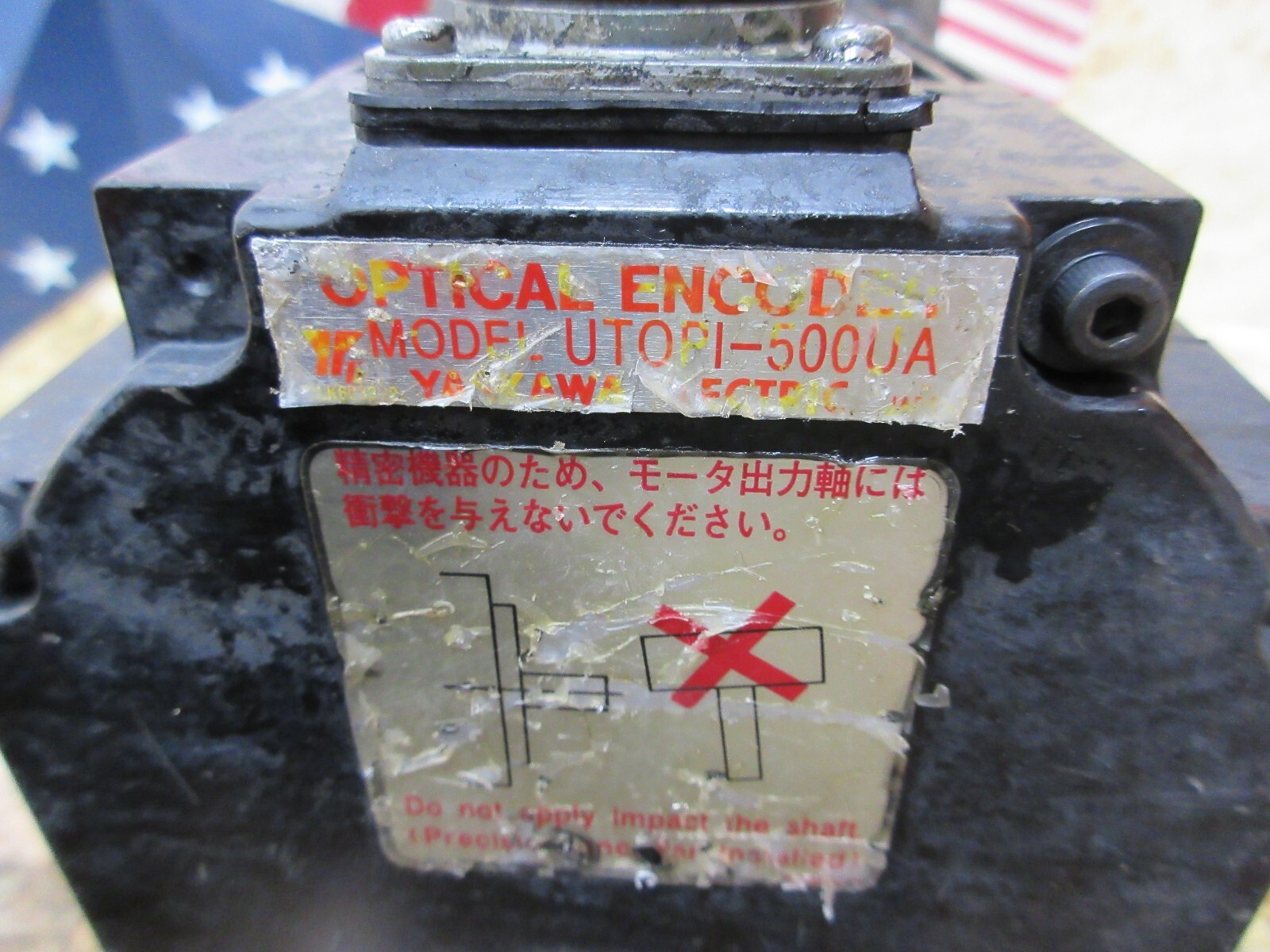 *SPECIAL PRICE* YASKAWA SERVO MOTOR USAFED-05FB1S USAFED-05F B1S UTOPI-500UA