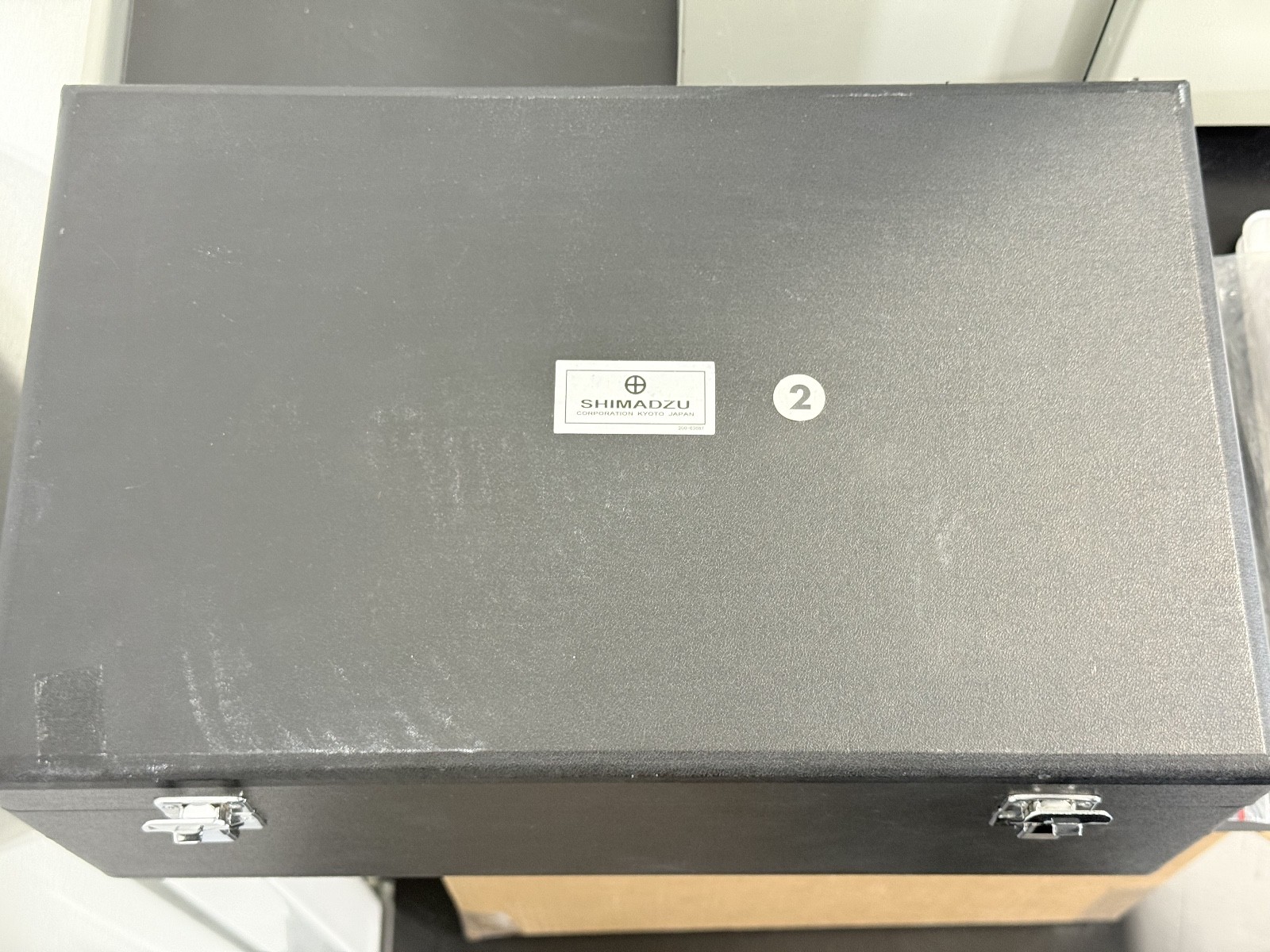SHIMADZU AGS-J 10kN Universal Testing Machine Tensiometer W/ Software & Accessor