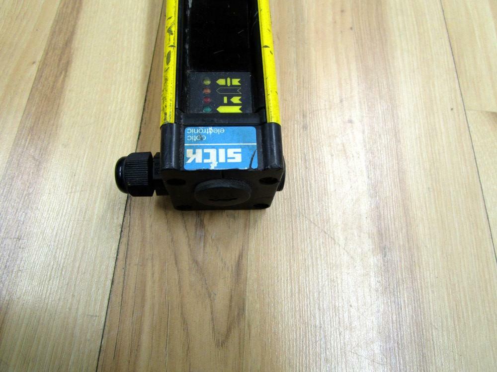 Sick Optic FGSE900-21 Light Curtain Receiver 1 012 609