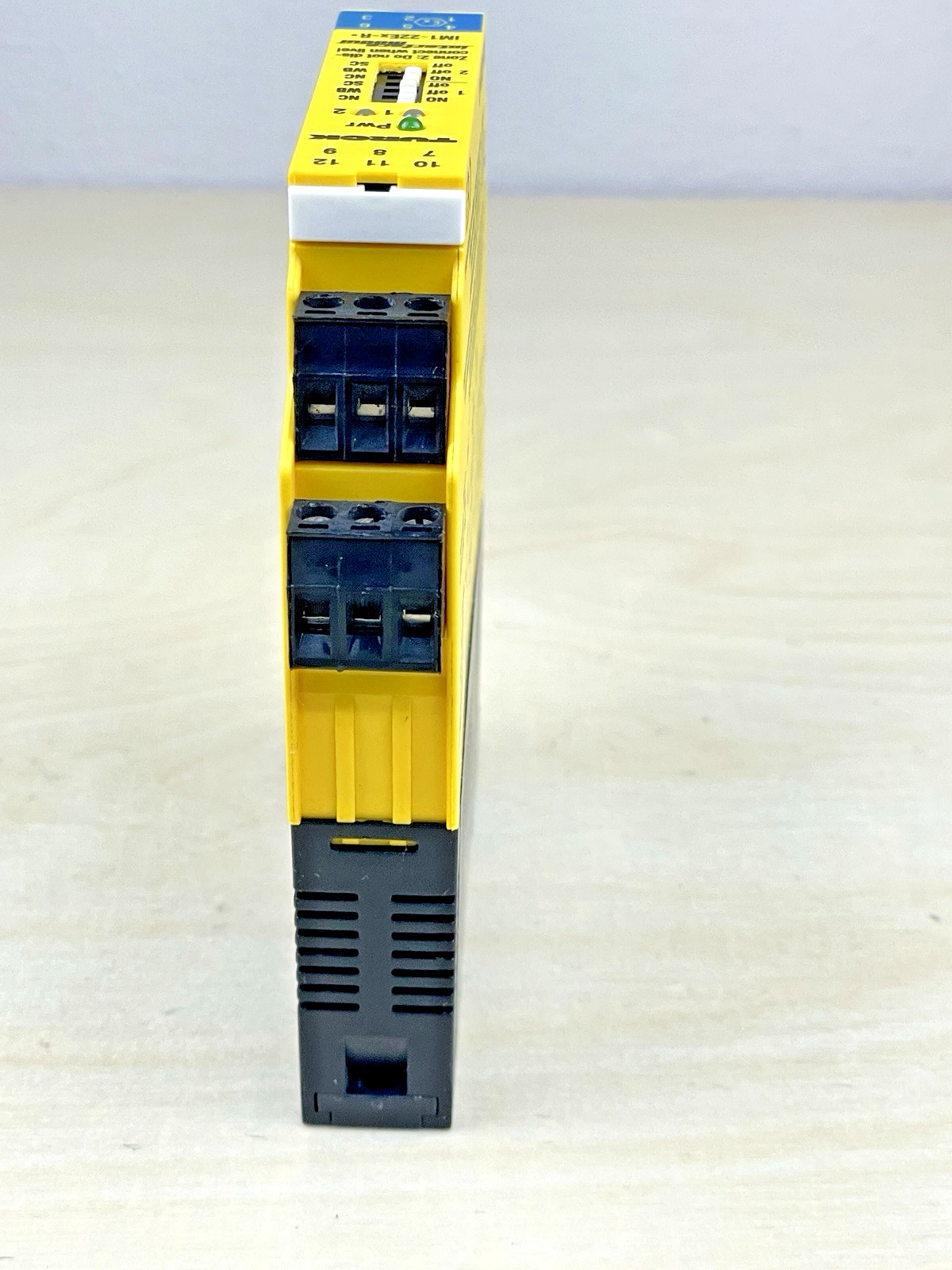 Turck IM1-22Ex-R Isolating Switching Amplifier, 2-Channel