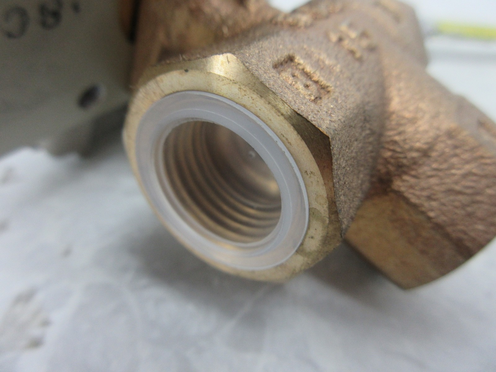 CKD CHG-15X0690 3 PORT AIR OPERATED BALL VALVE, Y0160