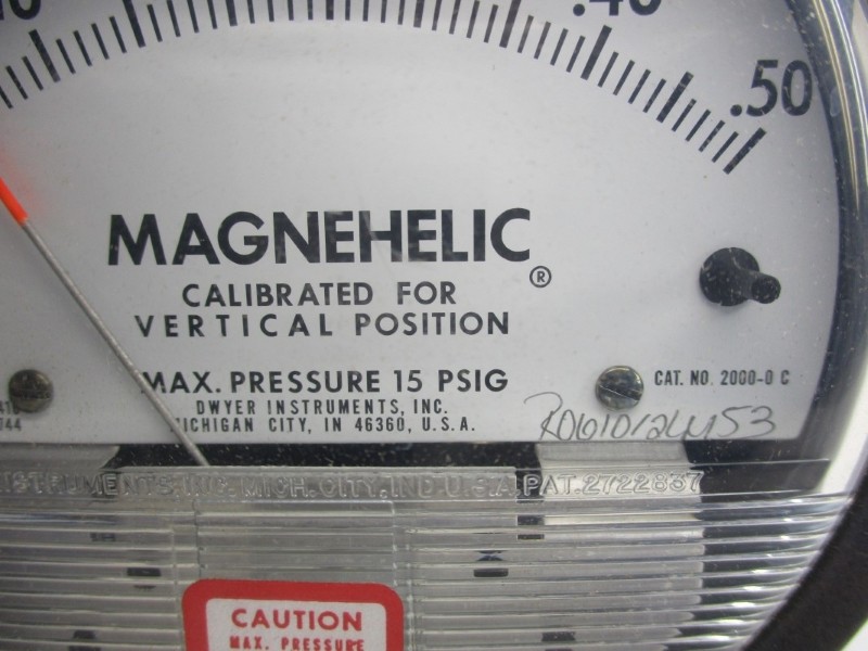 DWYER 2000-0C 15PSI 0-.50 NSNP