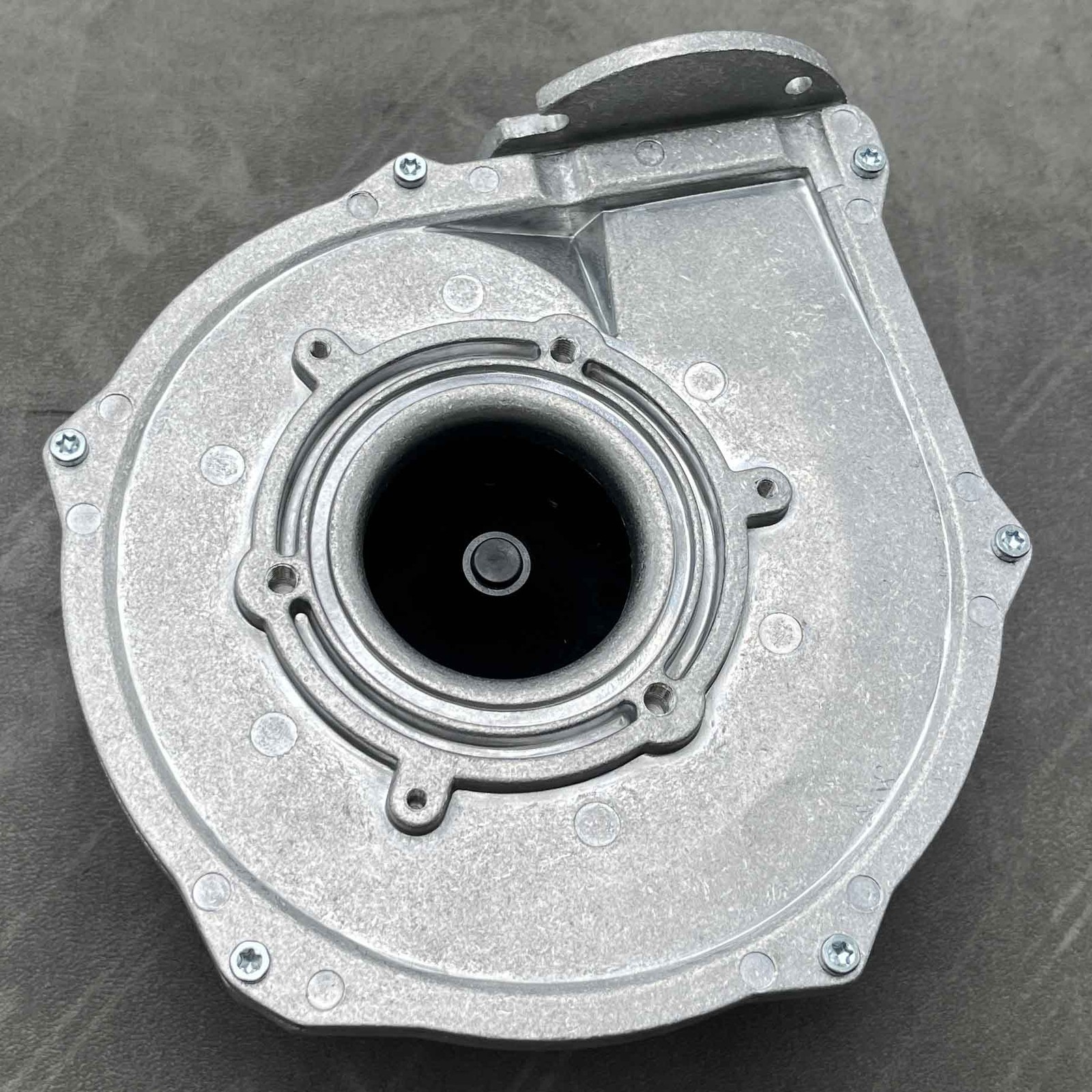 New 7500P-031 for HTP 3″ COMB BLOWER, ALUMINUM, NPT CONNECTION