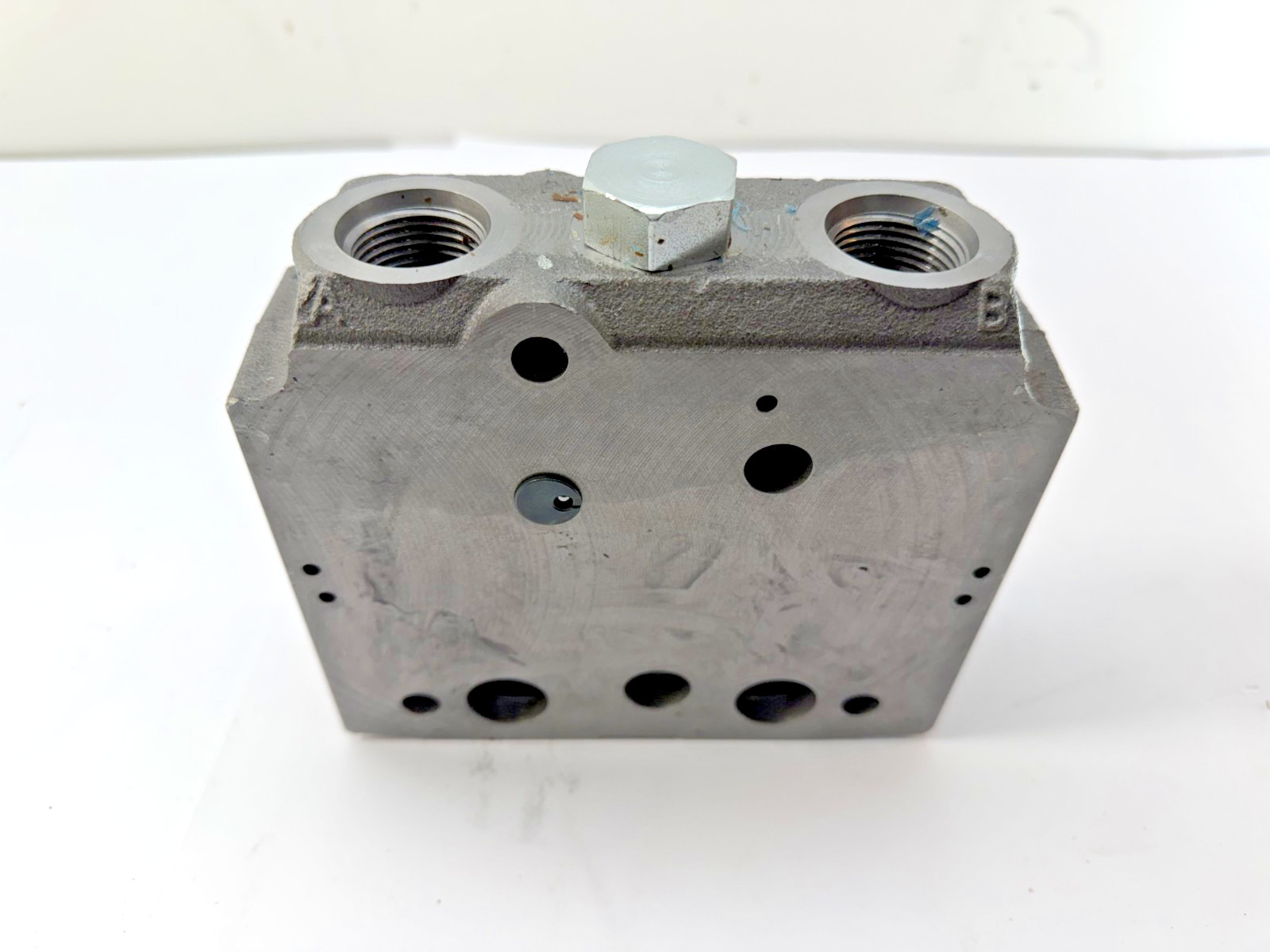 Danfoss Steering Valve Block 161B6652 Mid PVB 100 H 156L4132 NEW FAST SHIP