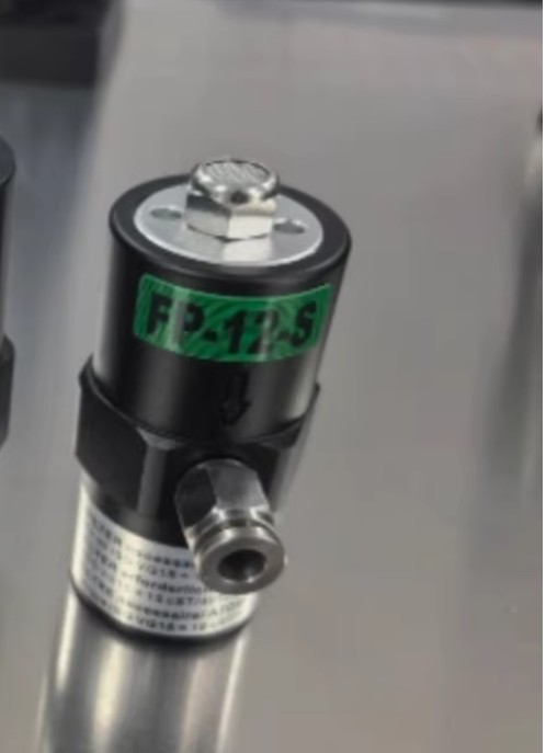1Pcs New For Vibrator FP-12-S Pneumatic Vibrator 0.2-0.8Mpa 71mm