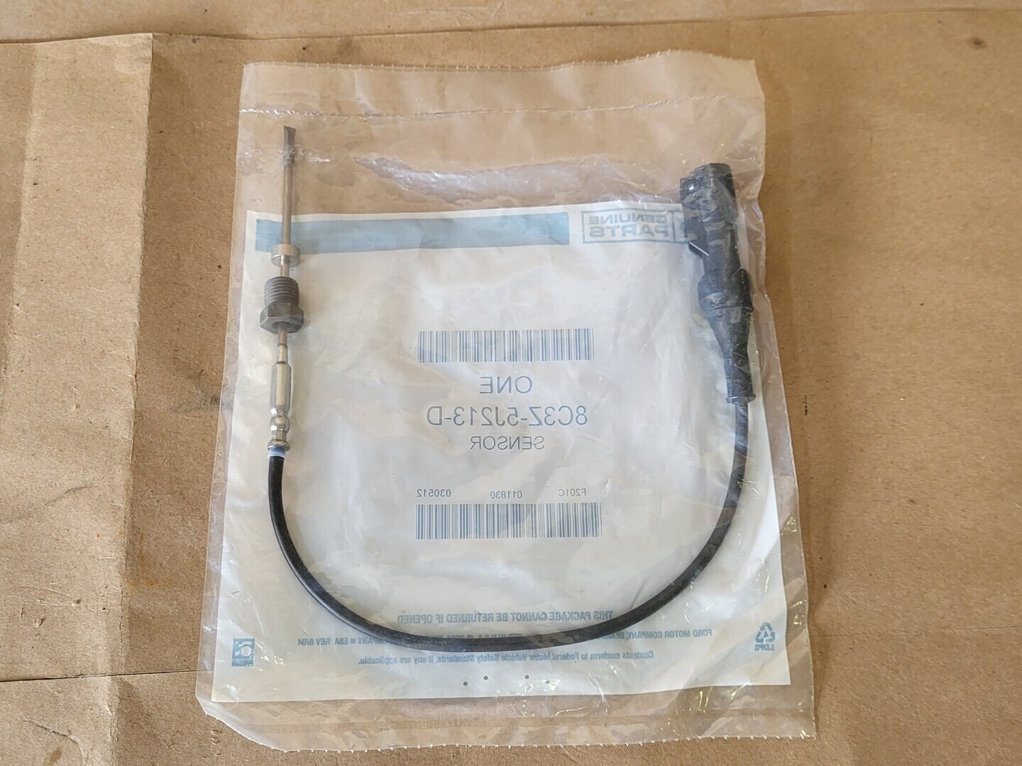 SURPLUS NEW FORD 8C3Z-5J213-D Exhaust Gas Temperature Sensor – Transportation