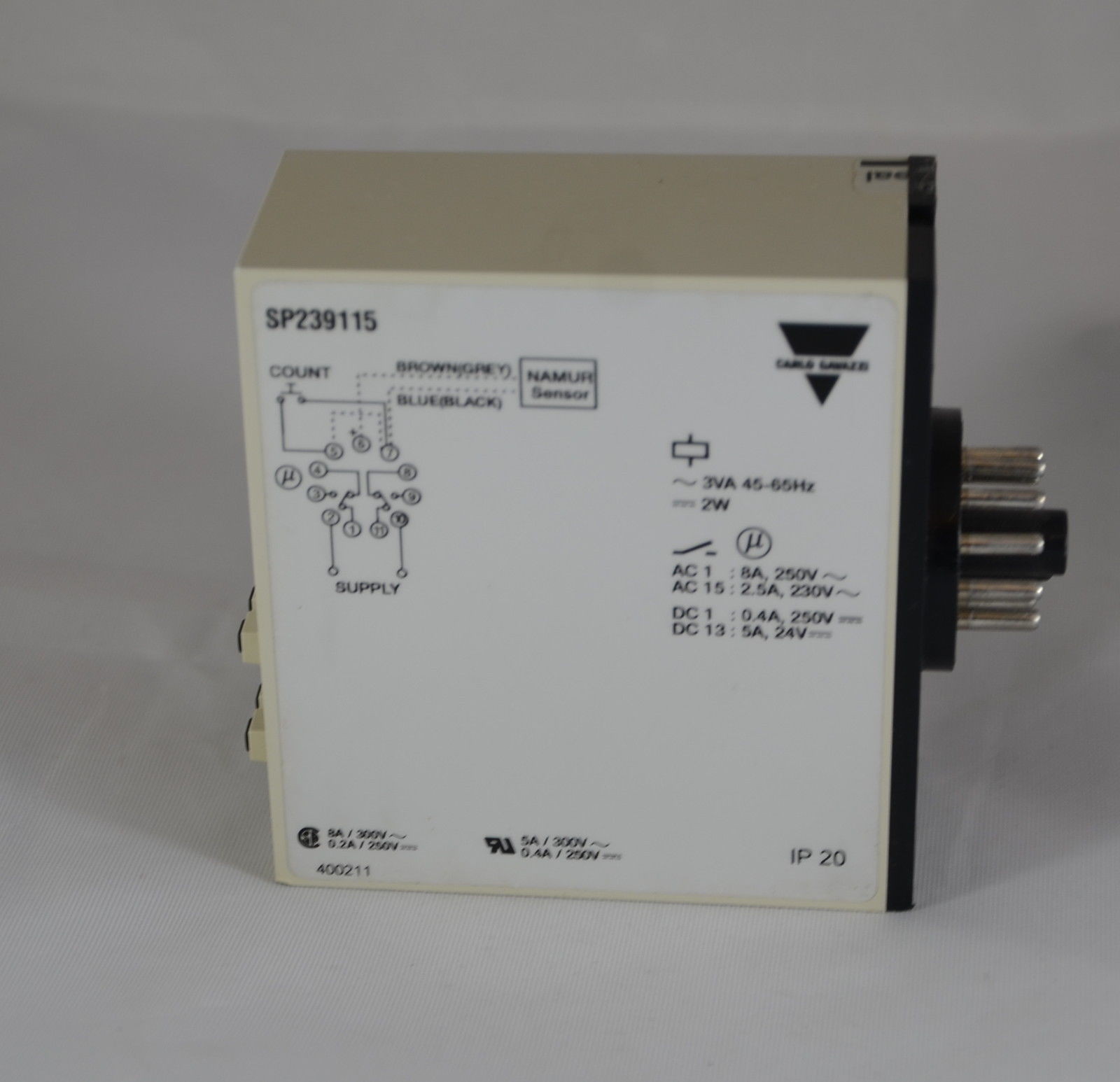 SP239115 – SP 239 115 Carlogavazzi SP-239-115 DIVIDING RELAY 3VA 45-65HZ IP 20