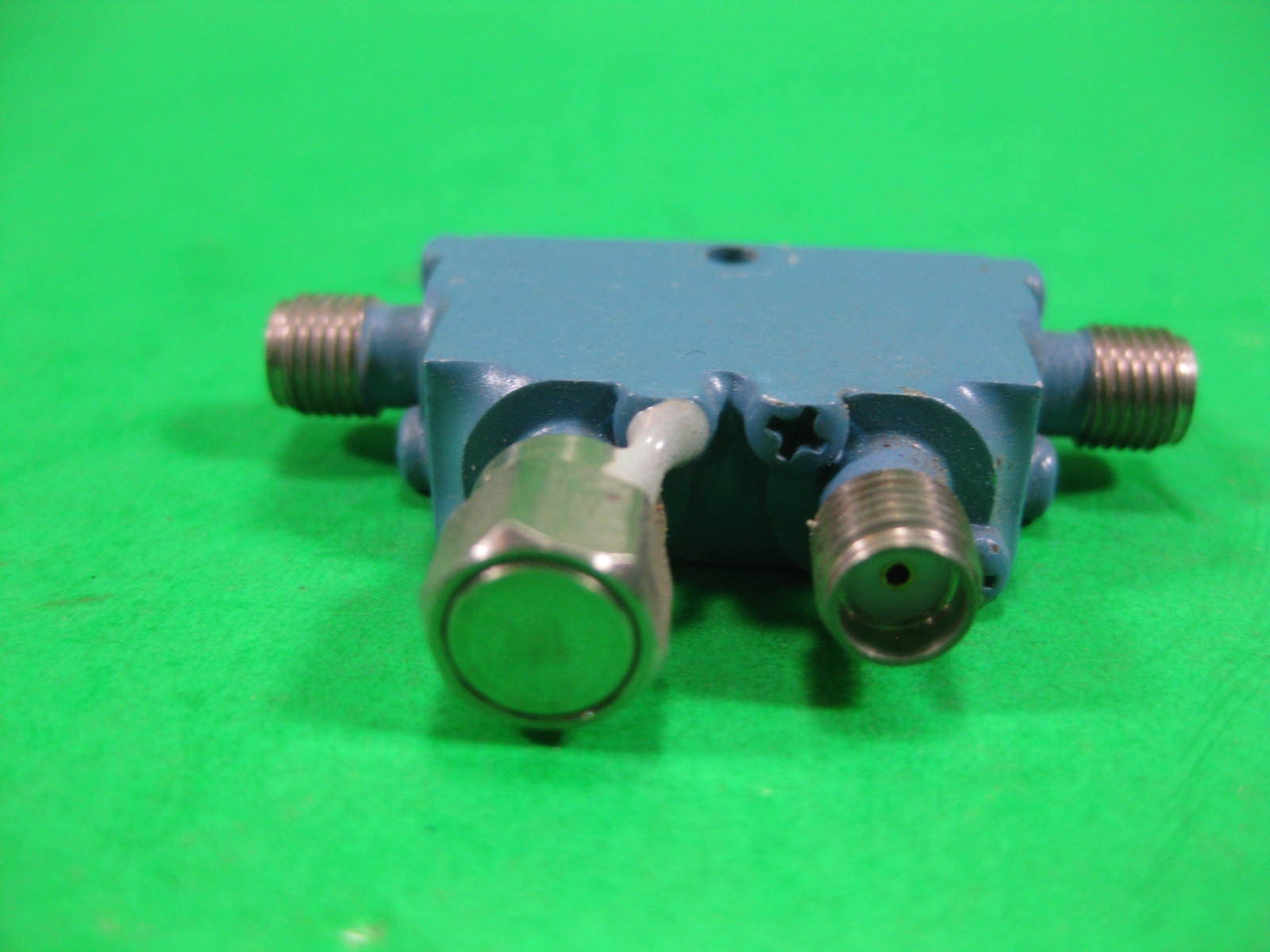 Pasternack SMA Coupler 7.5-16 GHz — PE2206-20 — Used