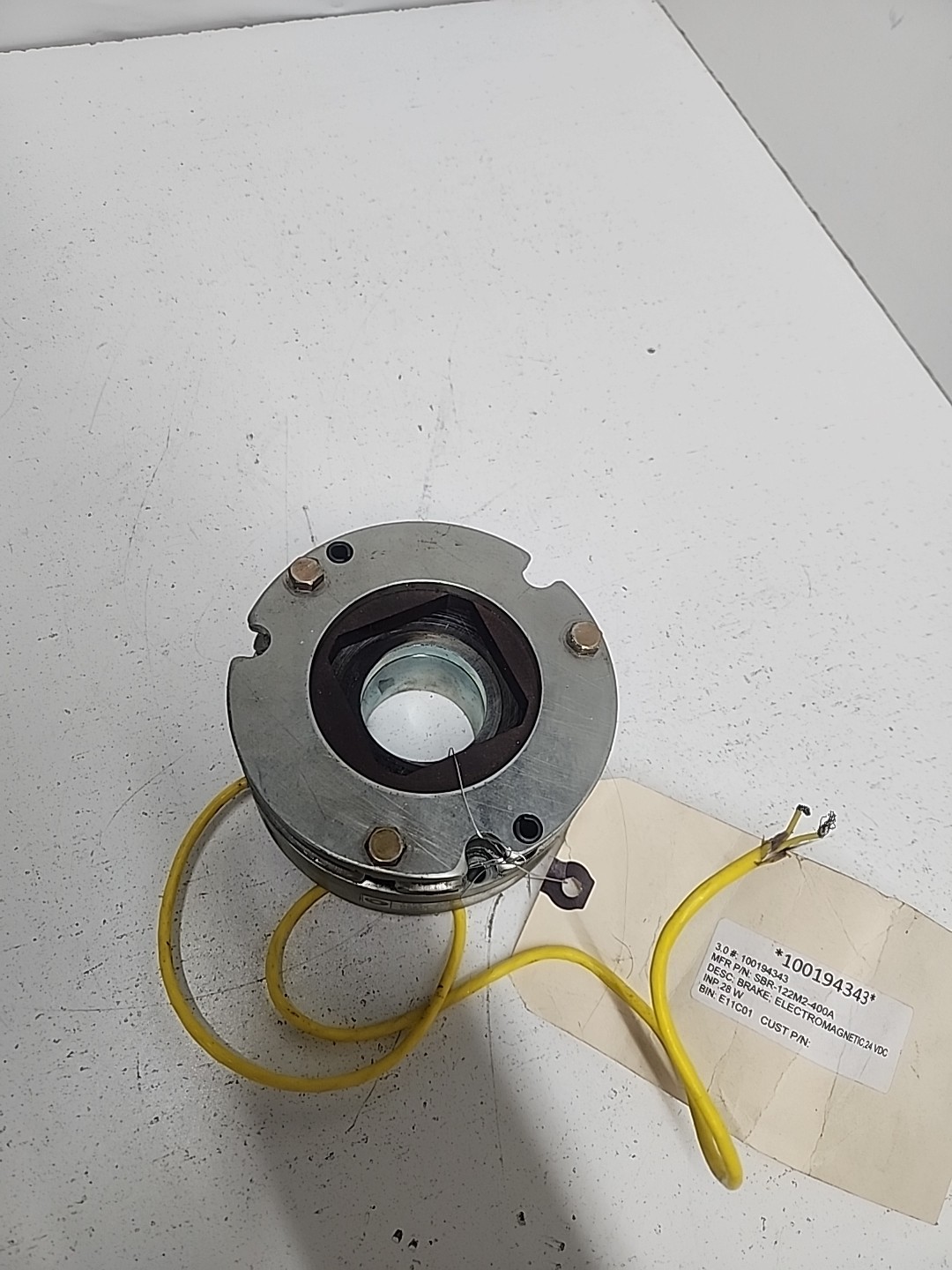 Shinko Electric Co. ELECTROMAGNETIC BRAKE SBR-122M2-400A **USED **