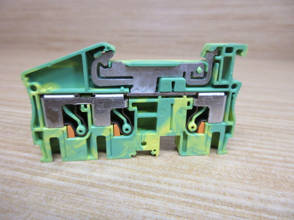 Phoenix Contact PT 6-TWIN-PE Terminal Block 3211498 (Pack of 9)