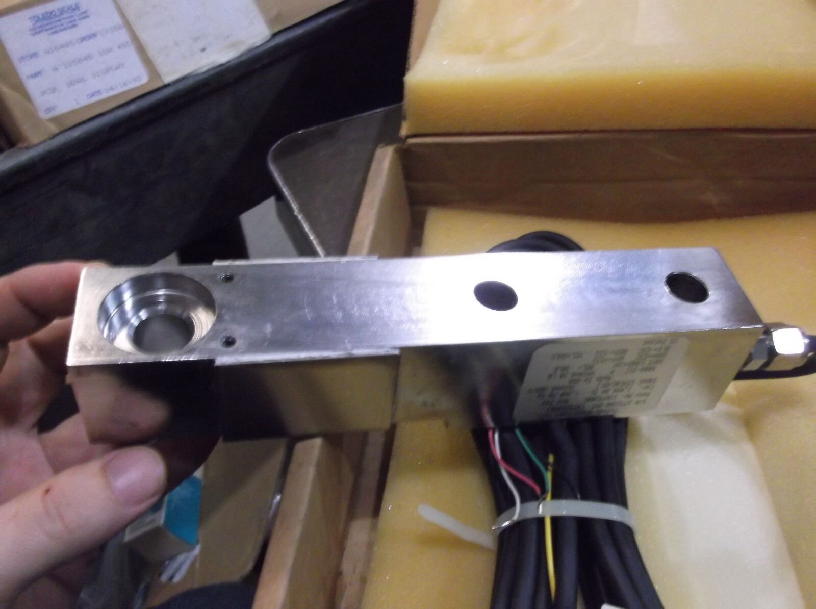 NIB METTLER TOLEDO 13079300C LOAD SCALE 3000 POUNDS (854)