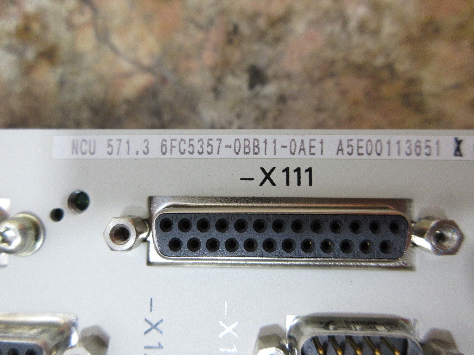 SIEMENS 6FC5357-0BB11-0AE1 6FC5 357 SINUMERIK 840D/DE 6FC5250-6BX10-3AH0S