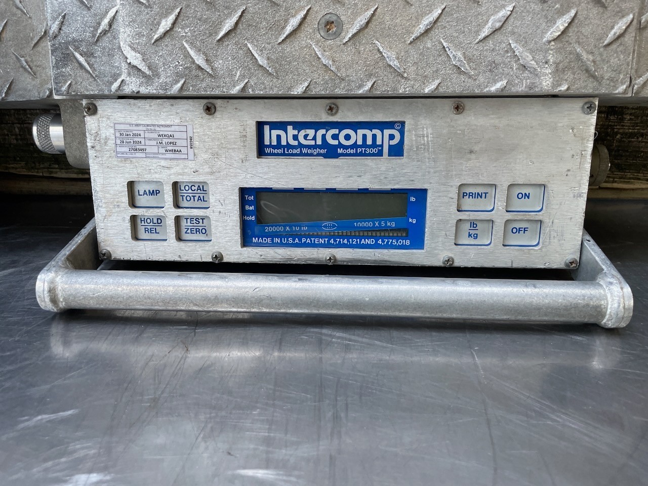 -LOT of 2- Intercomp PT300 Wheel Load 25,000 Portable Truck Scale with Dual Case