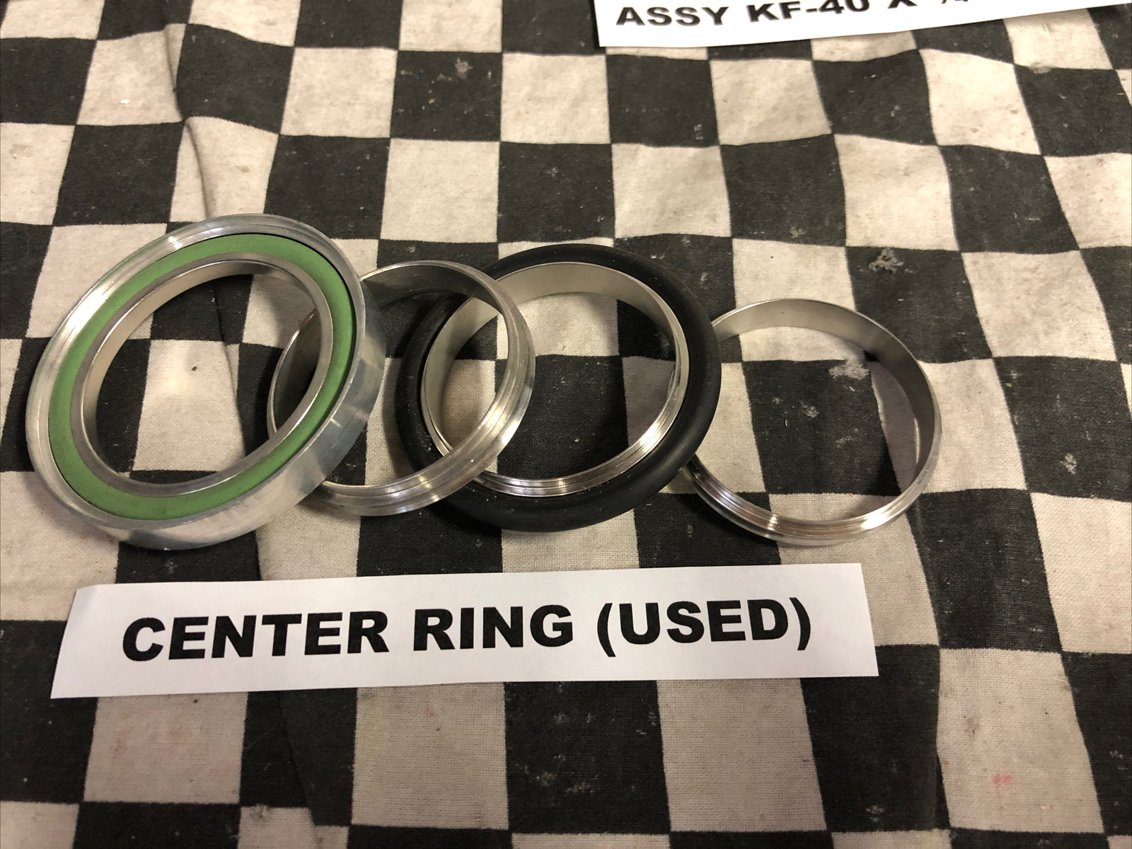 TEE, ELBOW KF-40 X 1/4″ VCR, TEE CENTER RING NW40, LOT OF 12, SHIPSAMEDAY