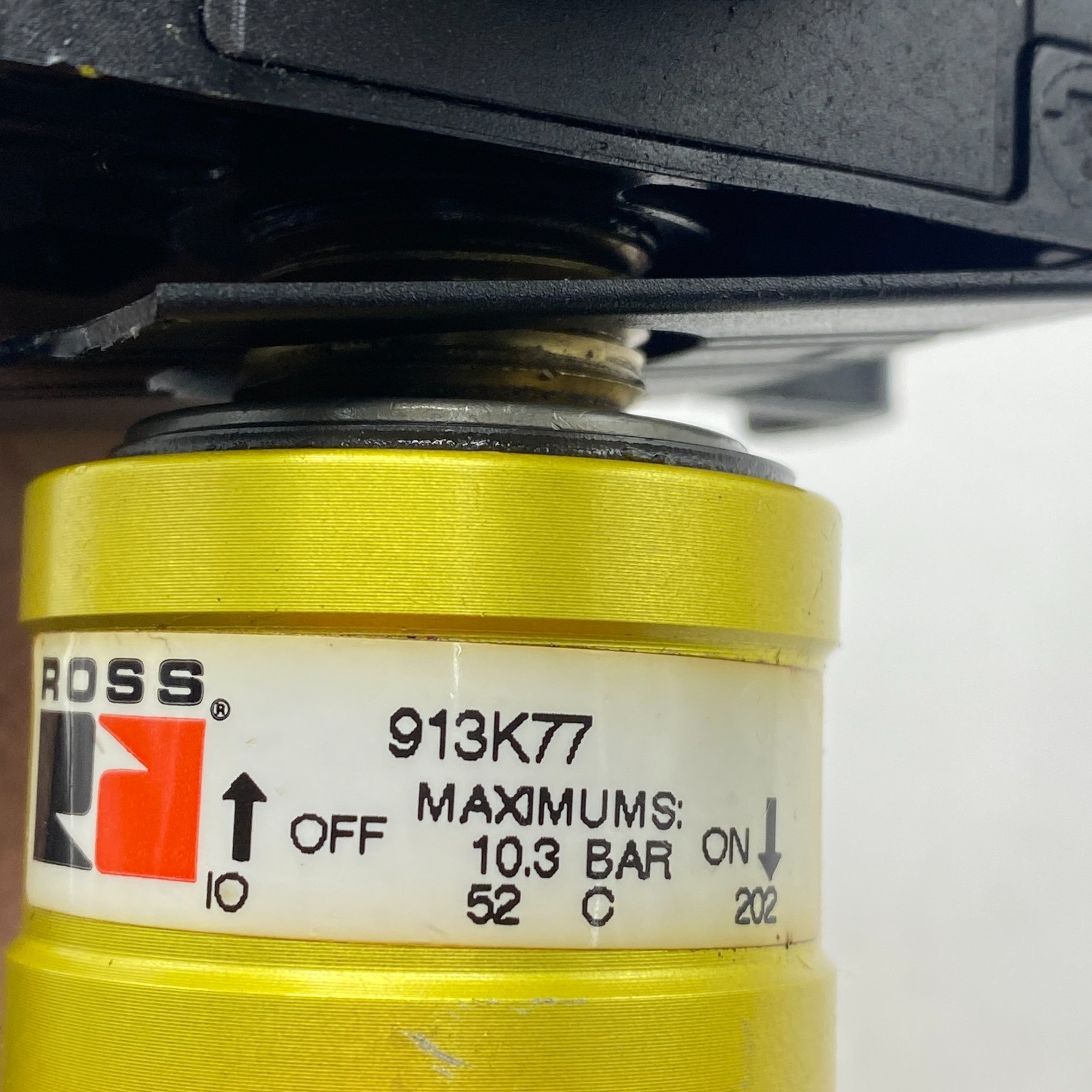 ROSS 913K77 Pneumatic Air Filter Regulator Lubricator 10.3bar 52 C