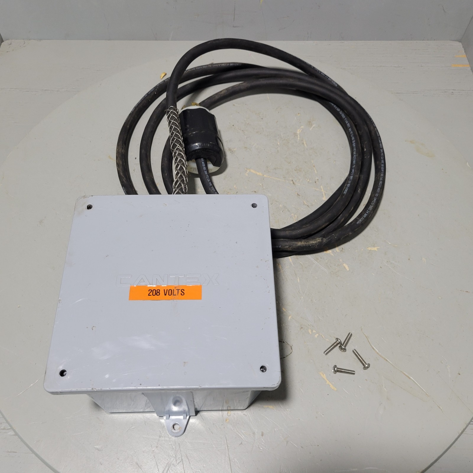Cantex, Levitron Electrical Box w/ Plug/Connector, 30A, 3PH, 250V, L15-30