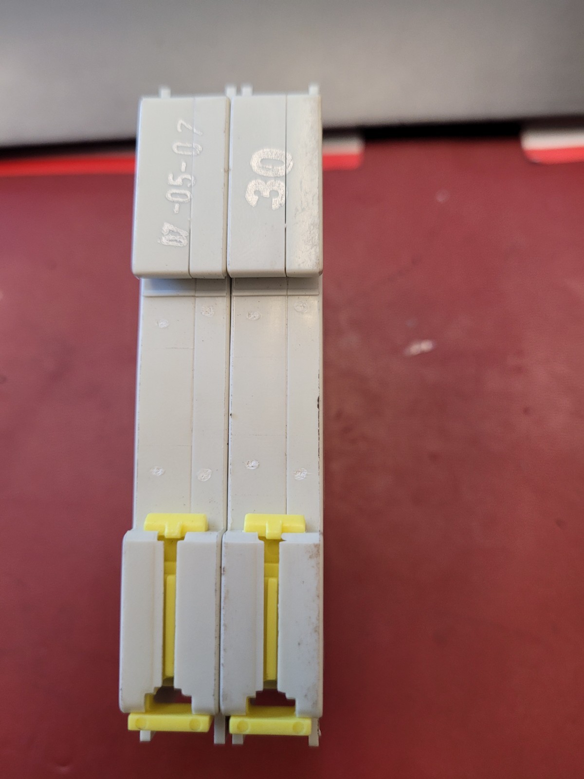 CBI CIRCUIT BREAKER 30 A C2 UL-1077 EN-60947-2 240/415V AC-3KA U1 ( S1-C238)