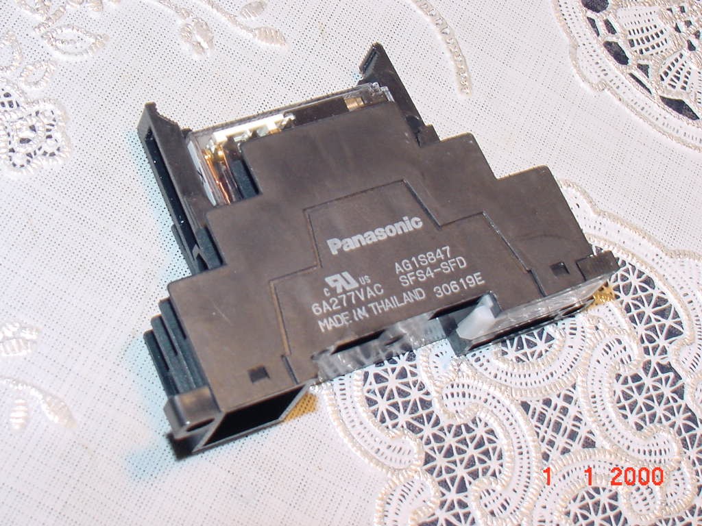 Panasonic AG1S847, Terminal Socket for Din Rail, with Omron G7SA2A2B, 12VDC NEW!