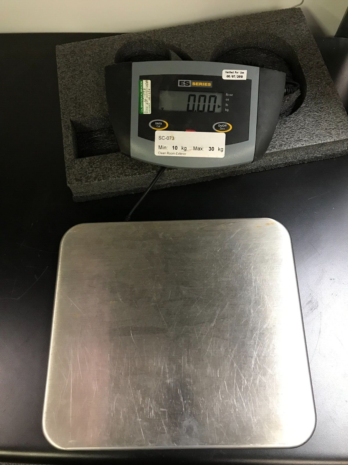 OHAUS ES30R ES Series Multipurpose Low Profile Bench Scale