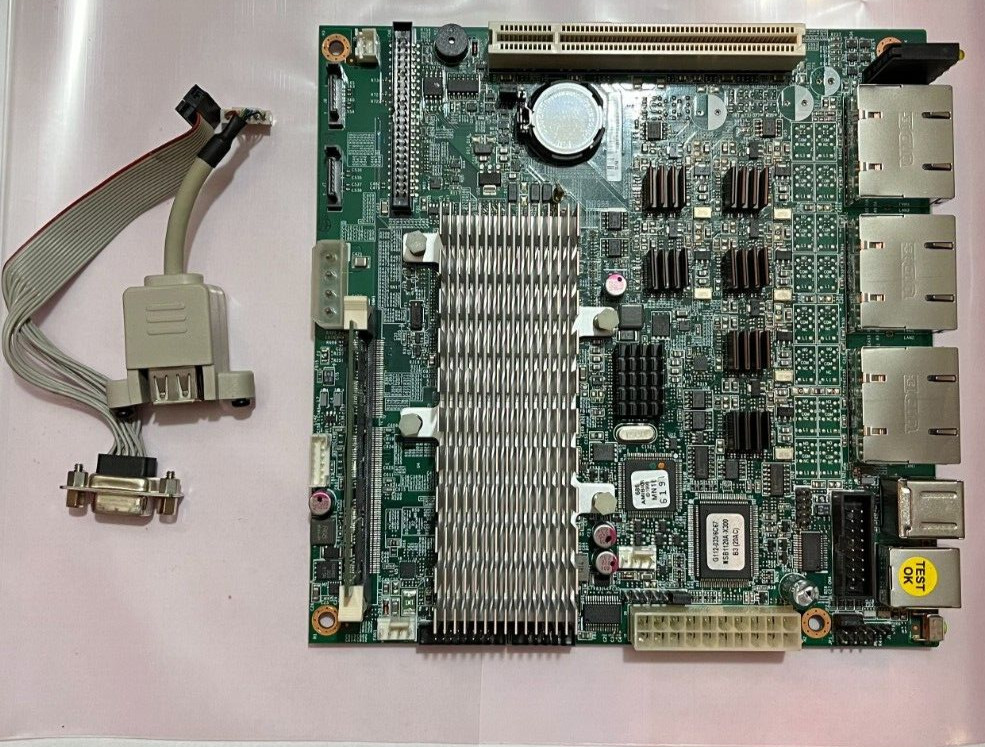 NSB1120 Series Rev B Intel Atom CPU D525 @ 1.8GHz 2GB DDR3 RAM w/ USB/VGA Cables