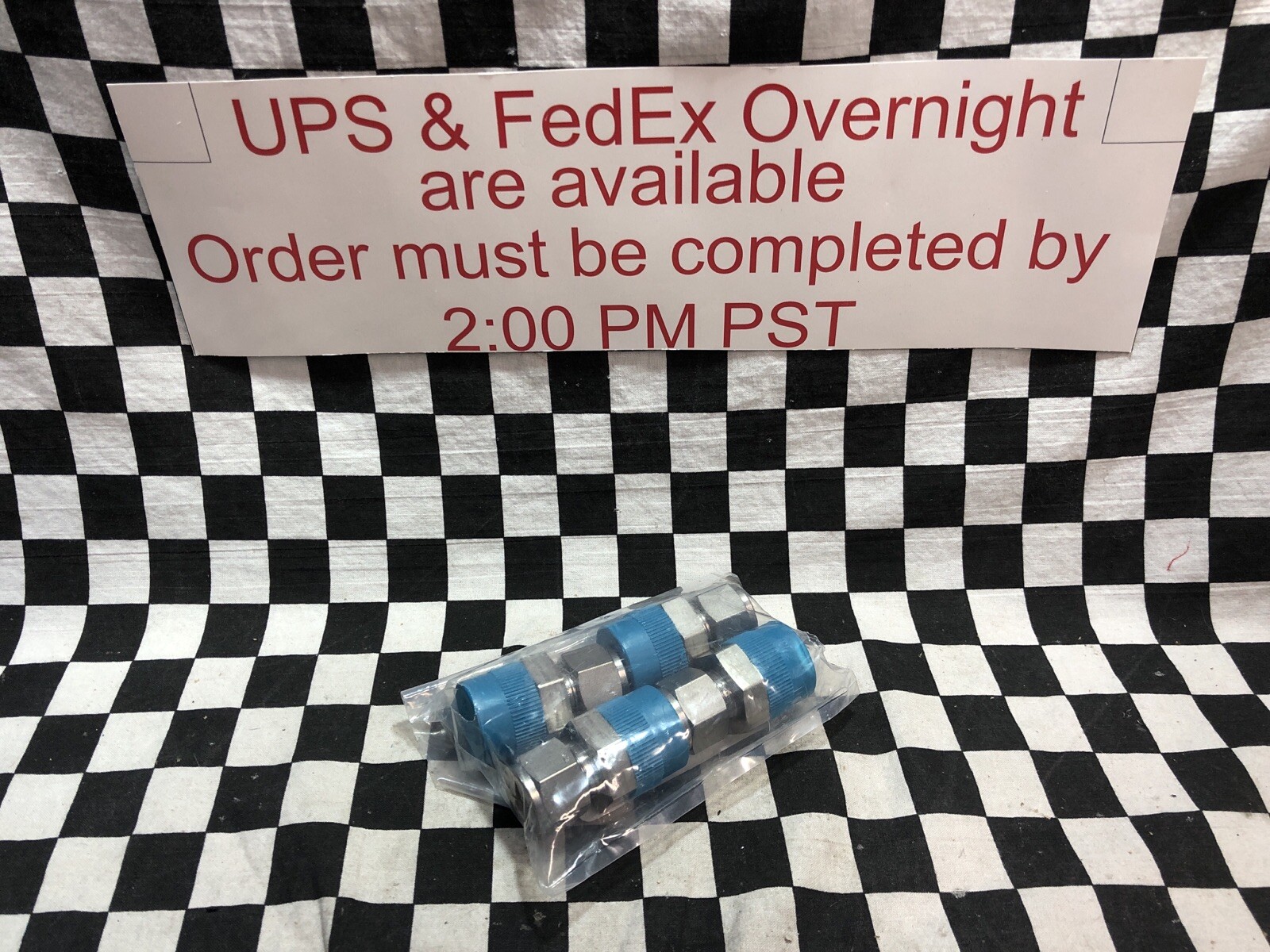 LOT OF 4, SWAGELOK Male Connector 1/2″ X 3/4″ NPT, SS-810-1-12, SHIPSAMEDAY#X2
