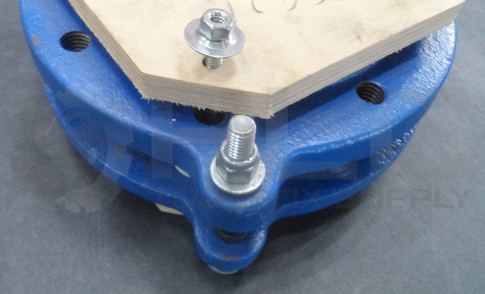 NEW CRANE RESISTOFLEX R22505-14 REV.D FLANGED EXPANSION JOINT 4″ *READ*