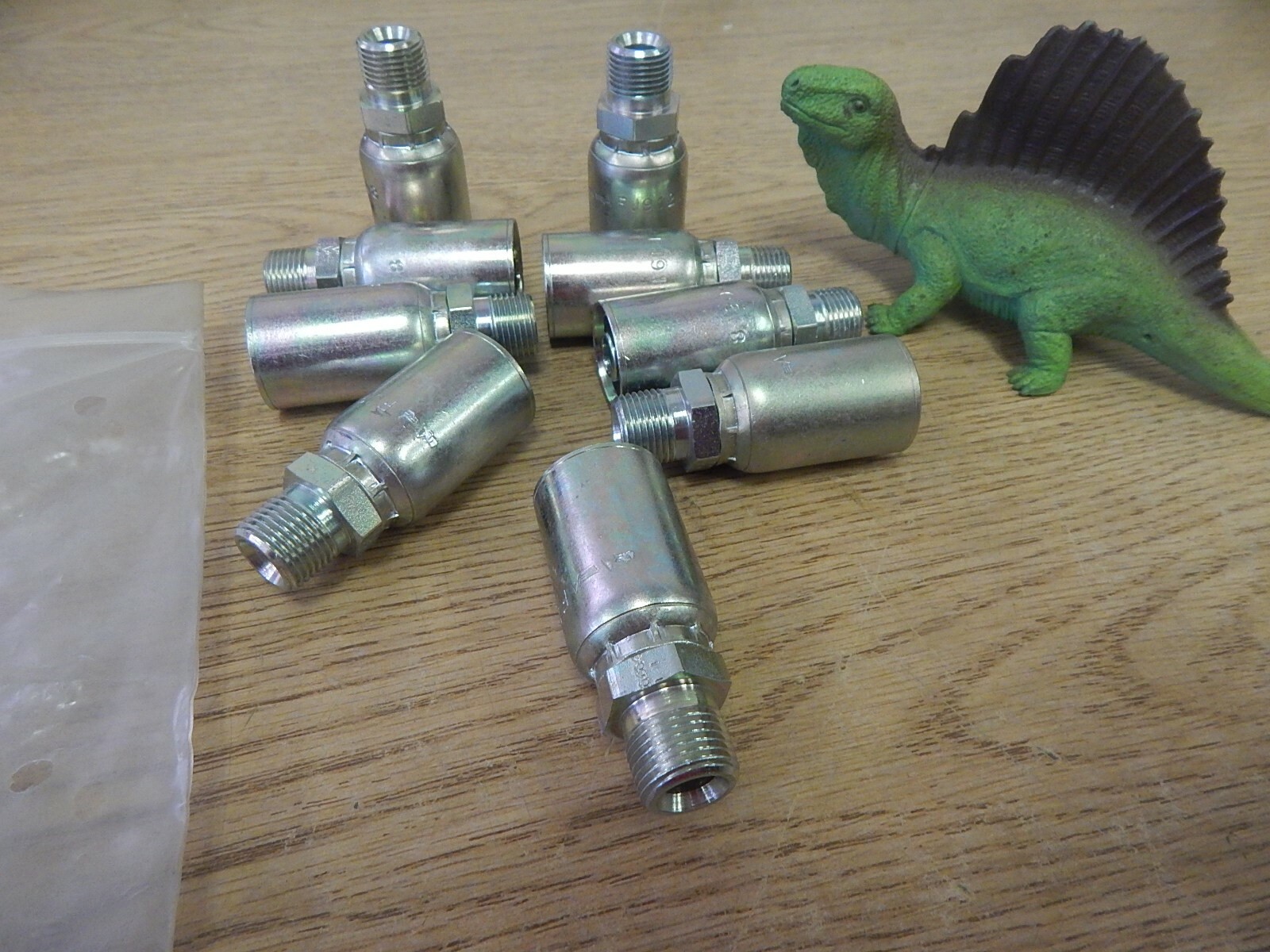NEW Aeroquip AFJ9121-0608S Hose Fittings, SV404258M1000 Lot of 9