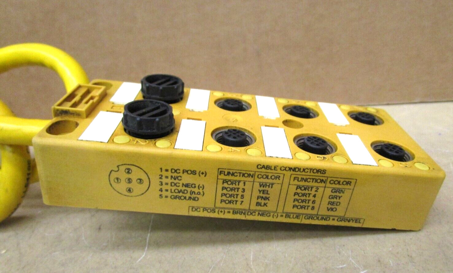 ESCHA 8-Port Junction Box w/ Cable 47272LR