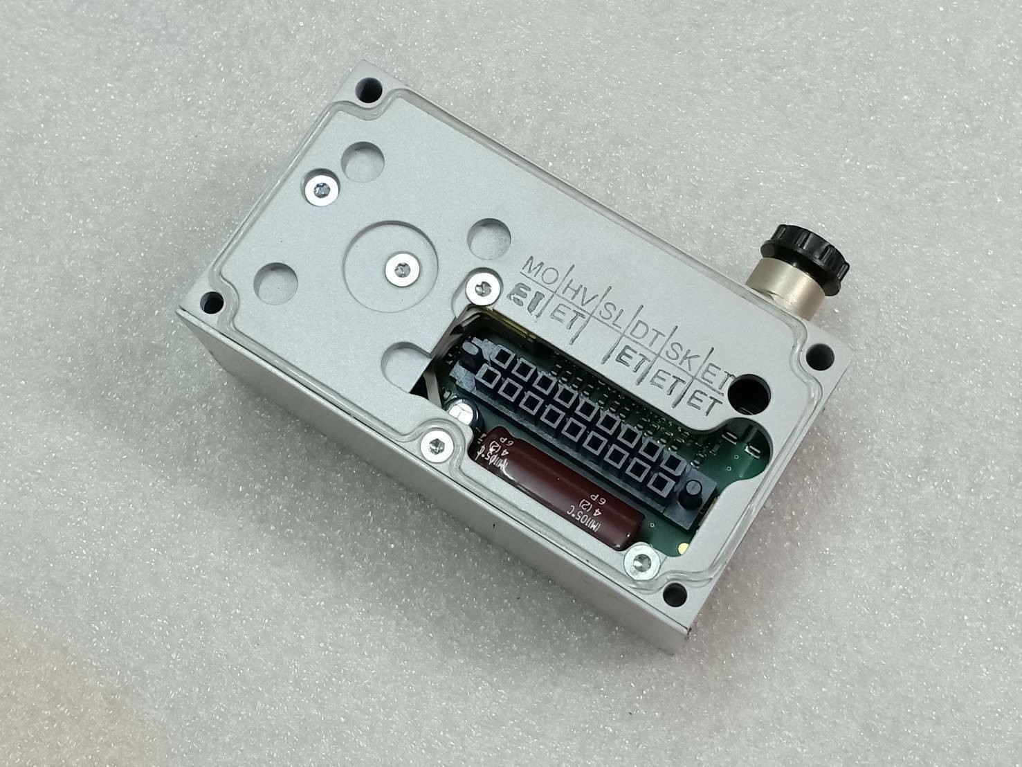 PFEIFFER D-35614 Asslar Mod: TC110.