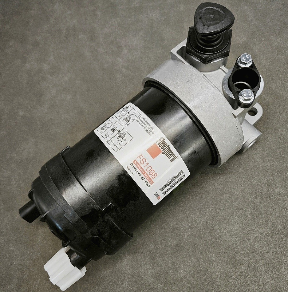 Fuel Filter Assembly with Water Separator 5319680 FS1098 5396530 For Cummins