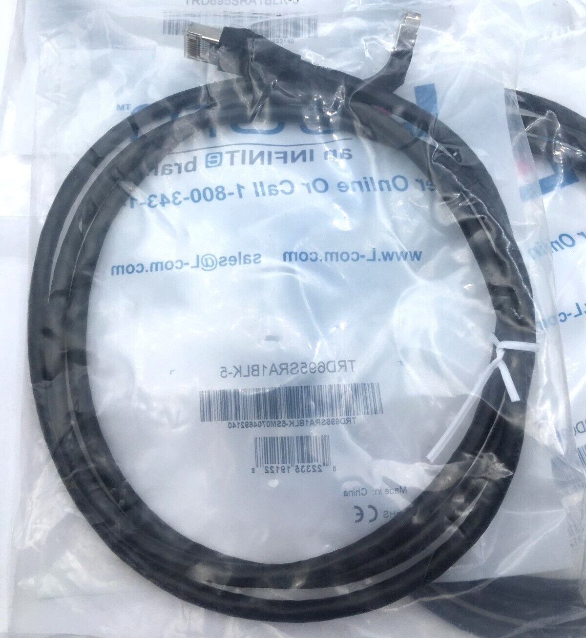 L-Com Lot of 3 Modular Plug to Plug R Angle RJ45 Ethernet 5′ TRD695SRA1BLK-5 NIP