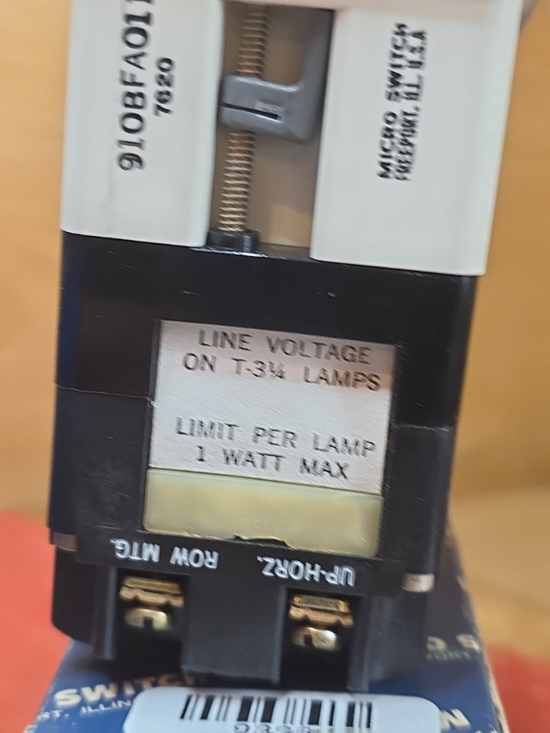Micro Switch 910BFA011 Selector Switch 3 Position NEW