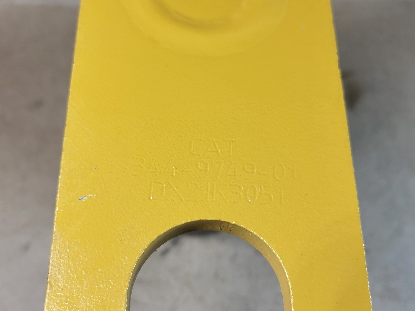 SURPLUS NEW Caterpillar 344-9749 Linkage Pin 2.36″ dia X 7.68″ long – Parts