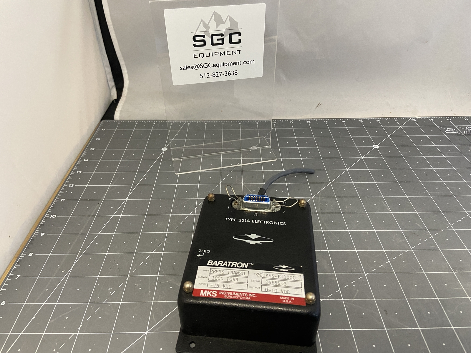 MKS 221AHS-F-1000 Baratron 1000 Torr, 0-10 VDC