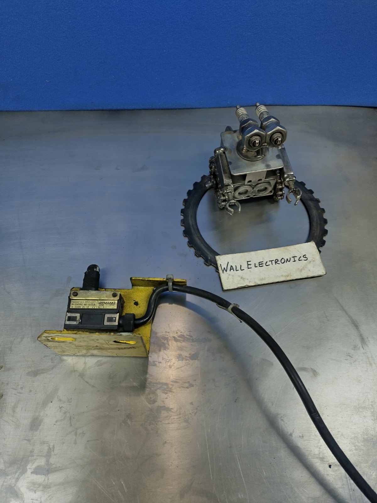 Yamatake SL1-A-E Microswitch Fanuc EN60947-5-1