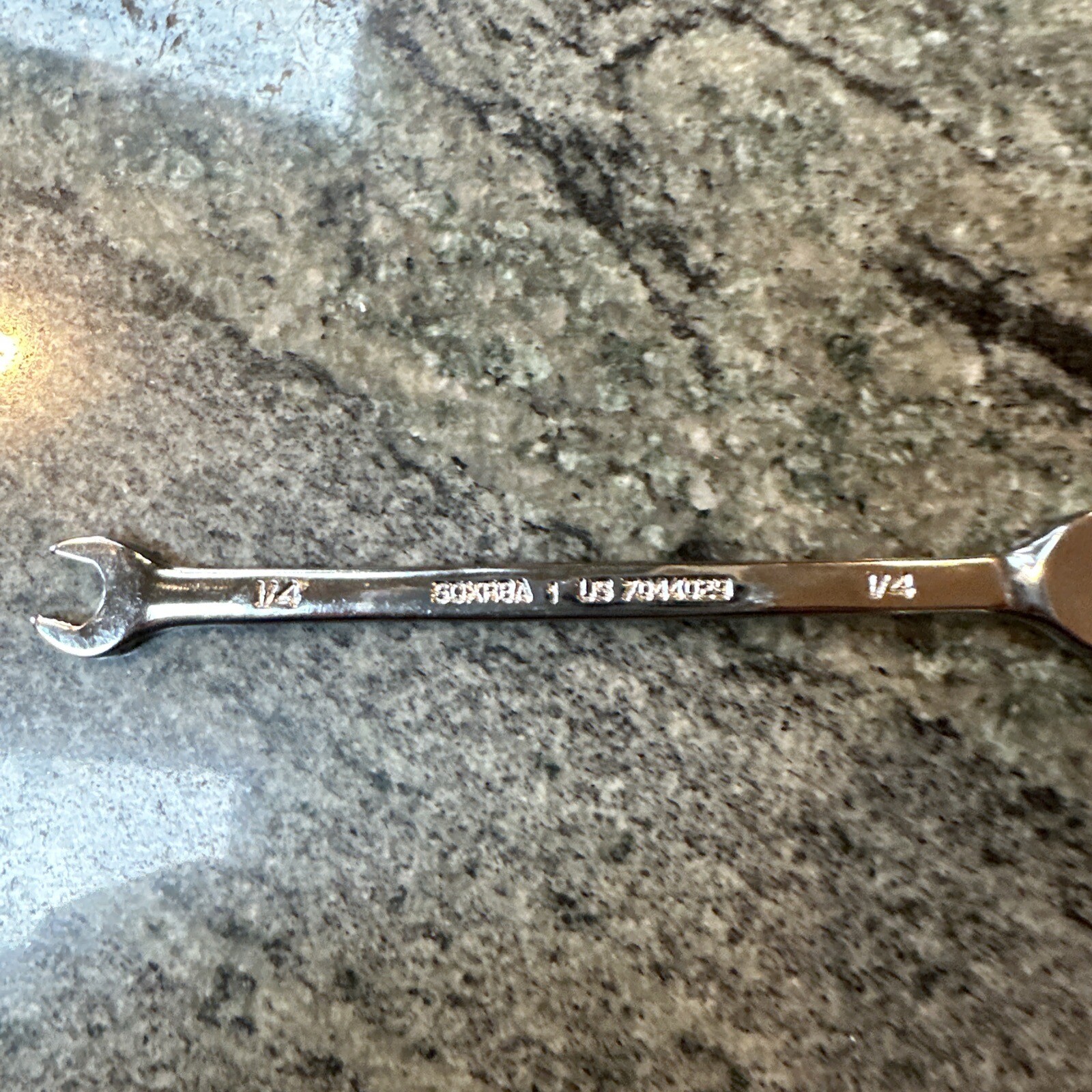 Snap On soxr8a1/4″ 12 pt 0 degree offset non reversible ratcheting combo wrench