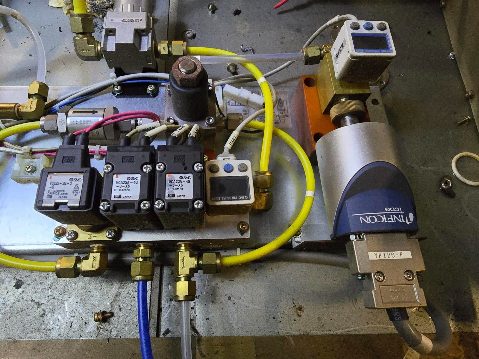 Amada Fanuc Laser Gas Control A04b-0815-C404 A04b-0815-D406 VCW33-4G-7-A-X35