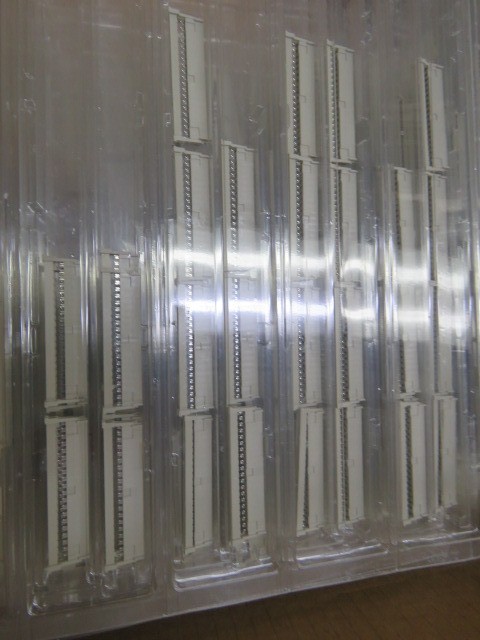 ELCO 208284020000030 Qty of 5 per Lot 182CNGB 208284020000030 ELCO