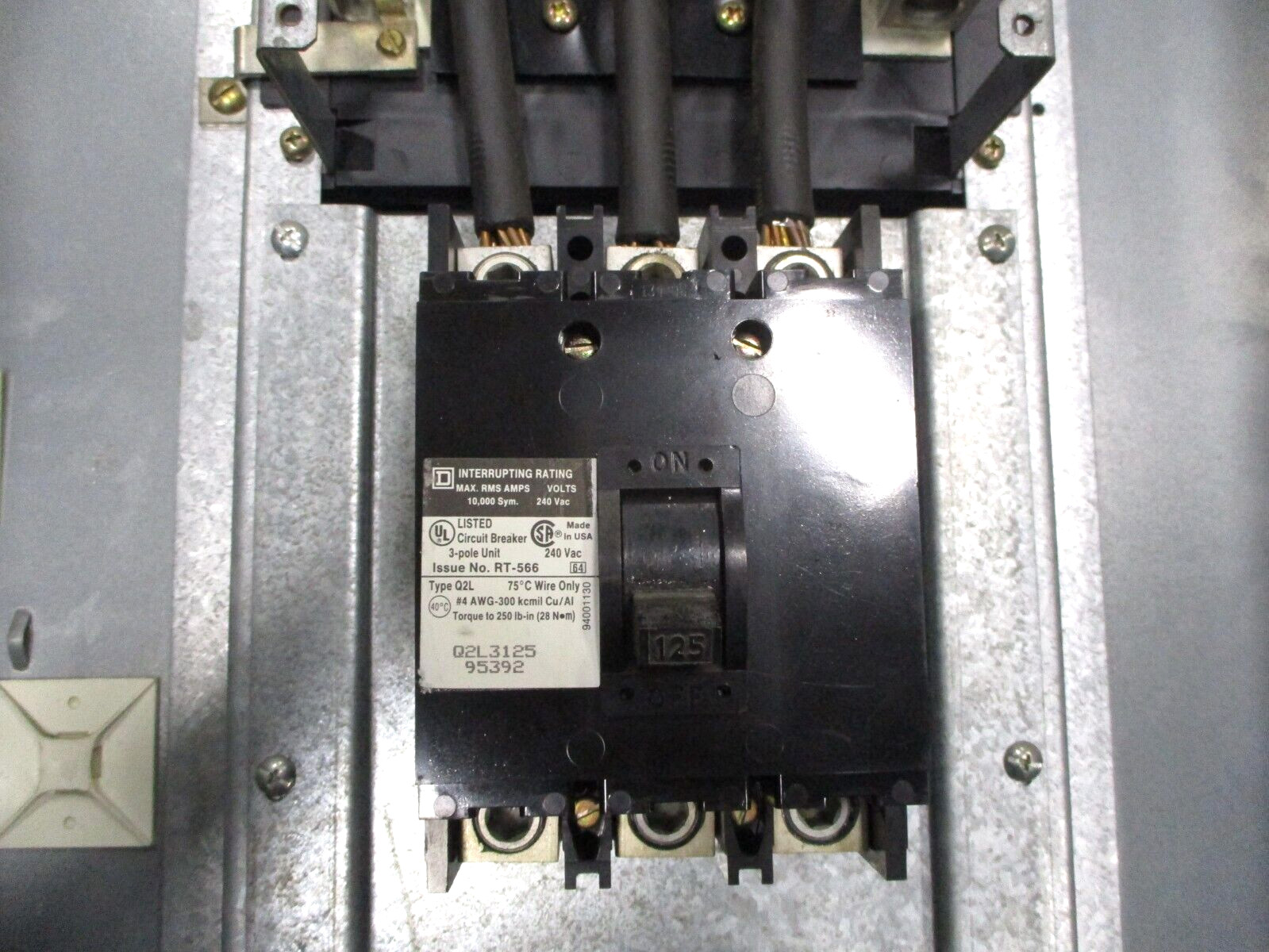 Square D NQ0D442M225CU Circuit Breaker Panel 225 Max Amps 208Y/120 240 A8483AB